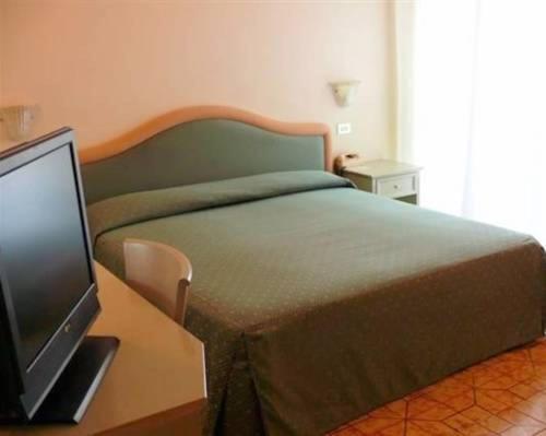 Britannia Hotel 4*