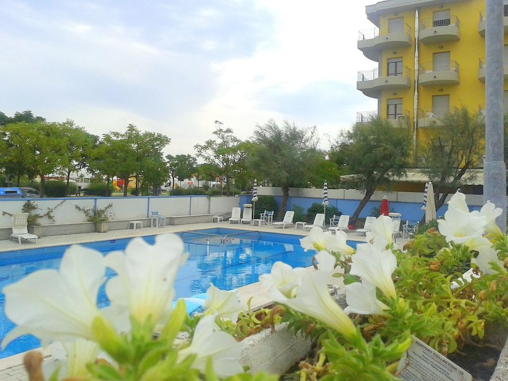 Hotel Britannia